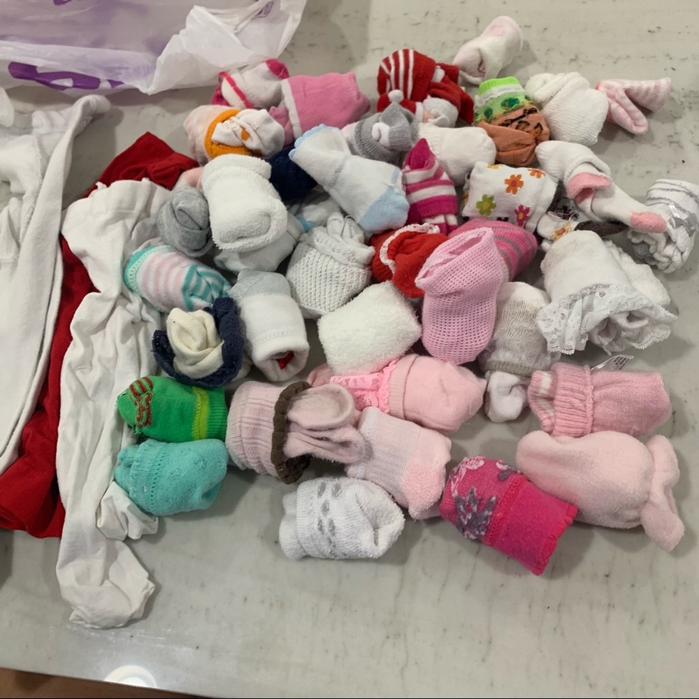 40 pairs of seasonal baby socks